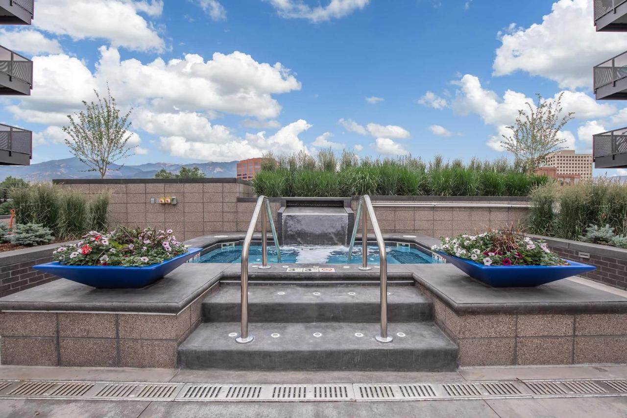 Colorado Springs Luxurious Unit With Mountain View Apartamento Exterior foto
